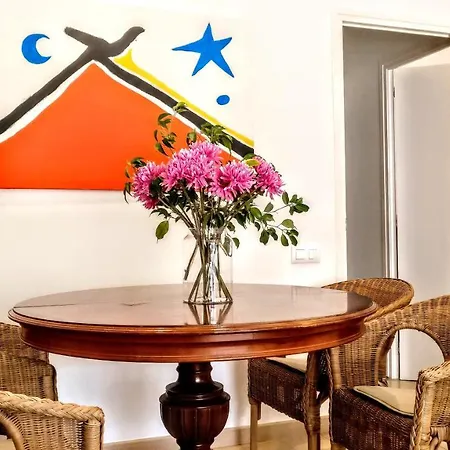 Apartment Bizflats Garden House Barcelona